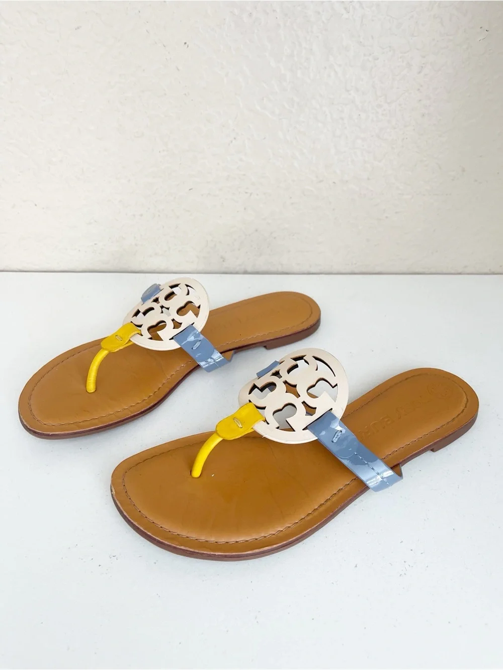 Tory Burch Miller Leather Thong Sandal in Yellow, Blue & White 7